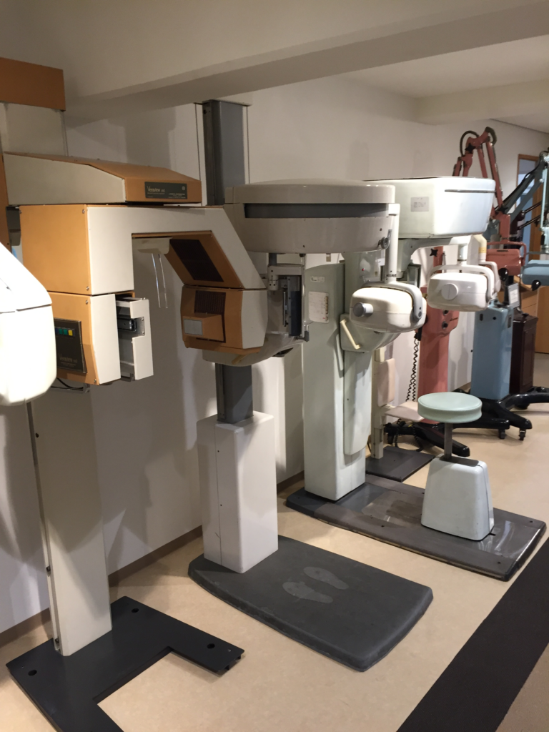 Dental X-ray unit repair in Vancouver