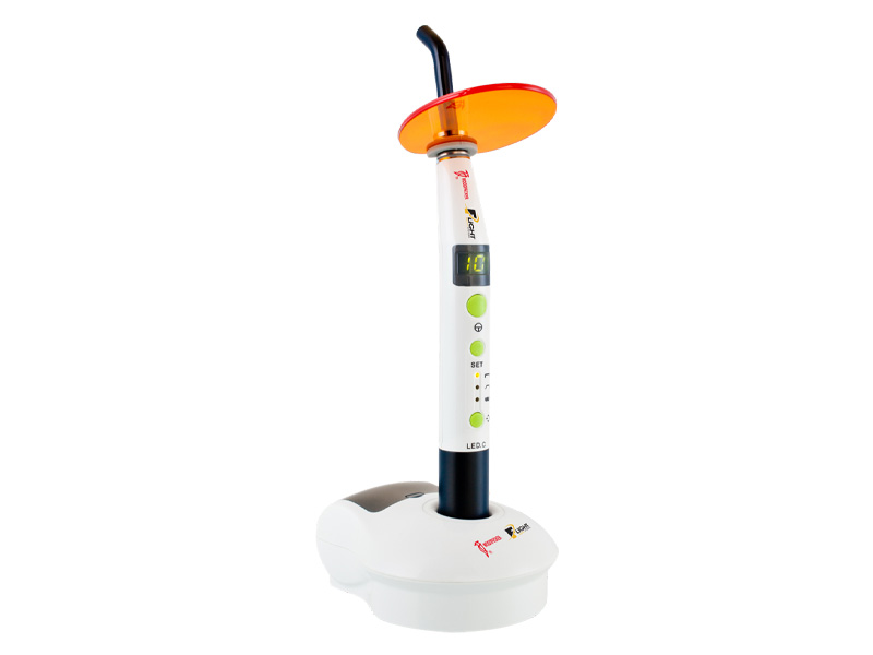 Flight-X-CURE dental light in Vancouver By BioDen