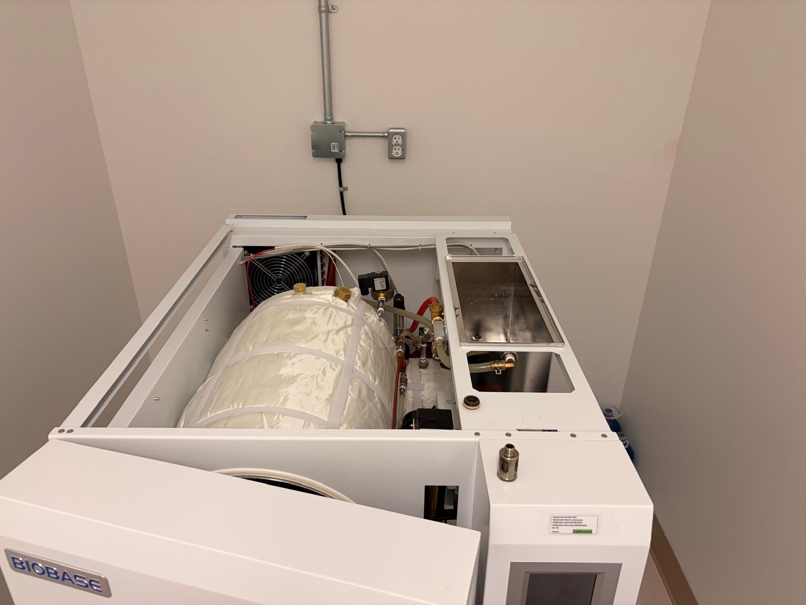 Biobase Class B autoclave repair and preventive maintenance in Vancouver by BioDen