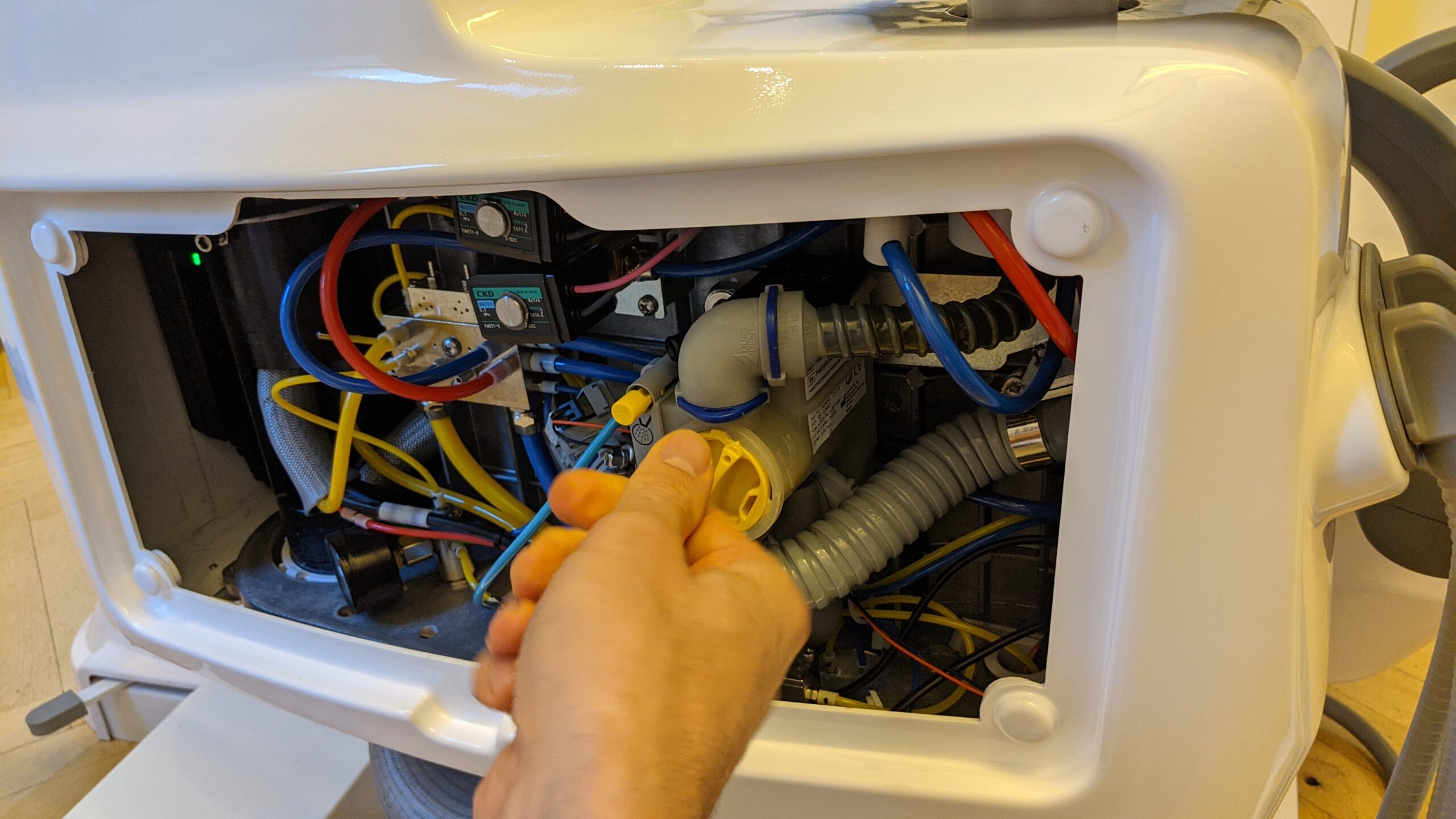 Dental equipment internal waterline check in Vancouver by BioDen