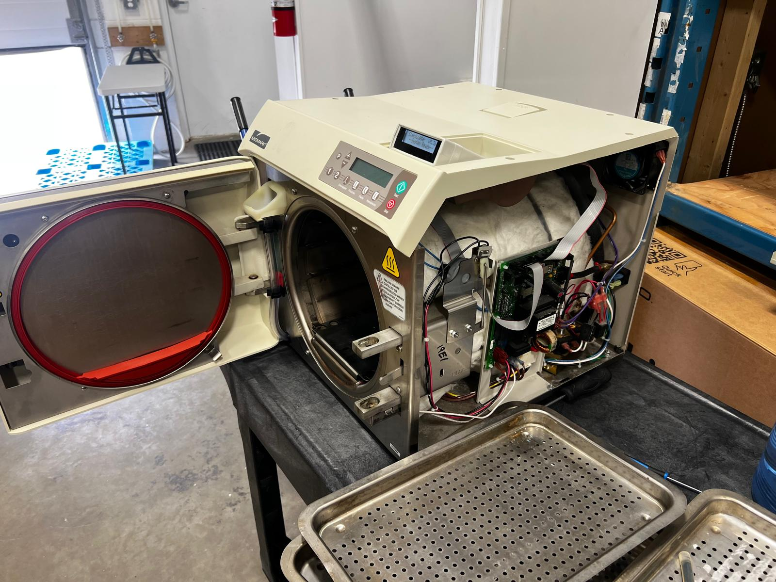 Autoclave troubleshooting and repair service in Vancouver by BioDen